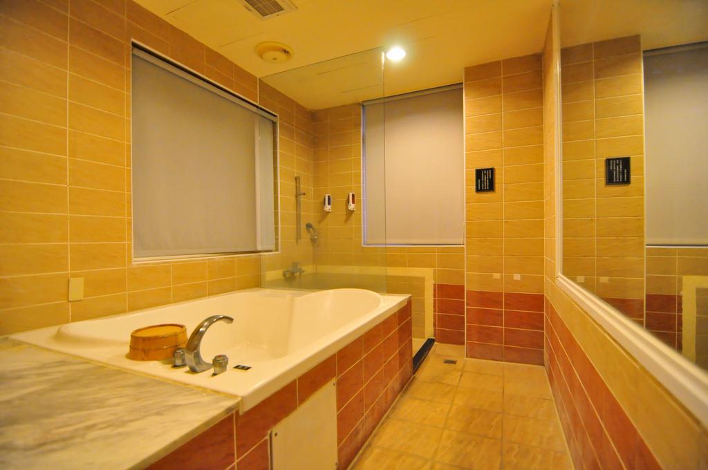 Courier Station Otel Wulai Dış mekan fotoğraf