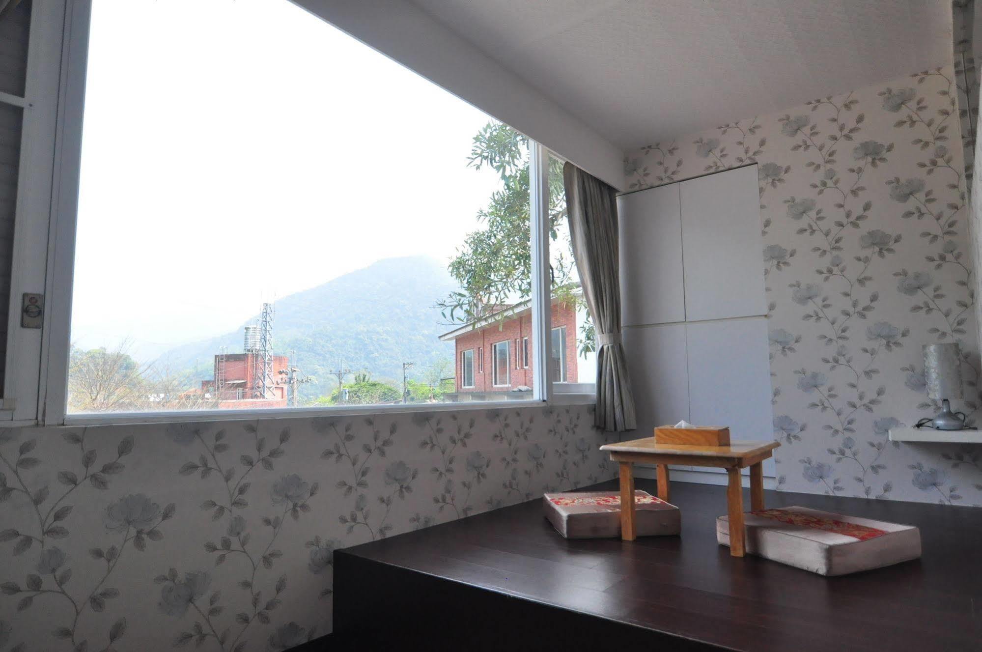 Courier Station Otel Wulai Dış mekan fotoğraf